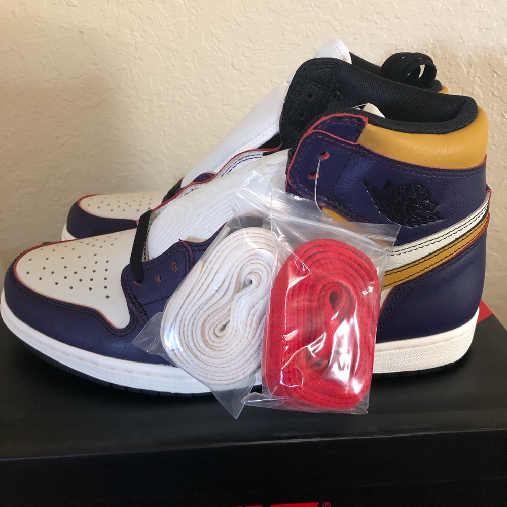 Jordan 1 Retro high OG SB LA to Chicago